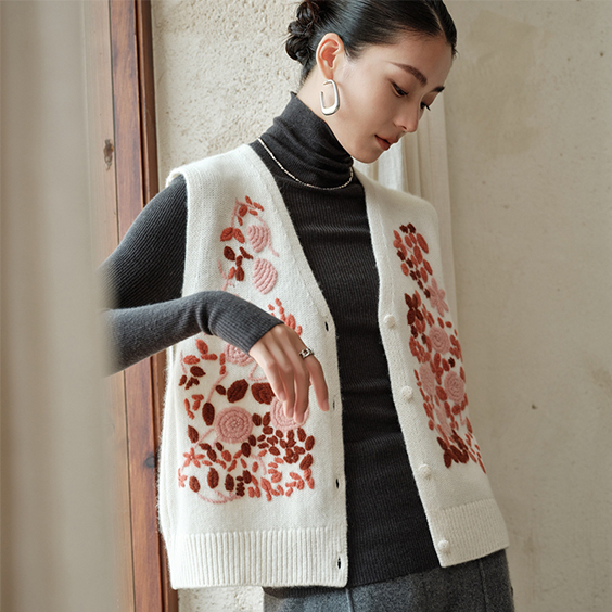 Women's Floral Embroidery cashmere Knitted v neck Sweater Vest cardigan