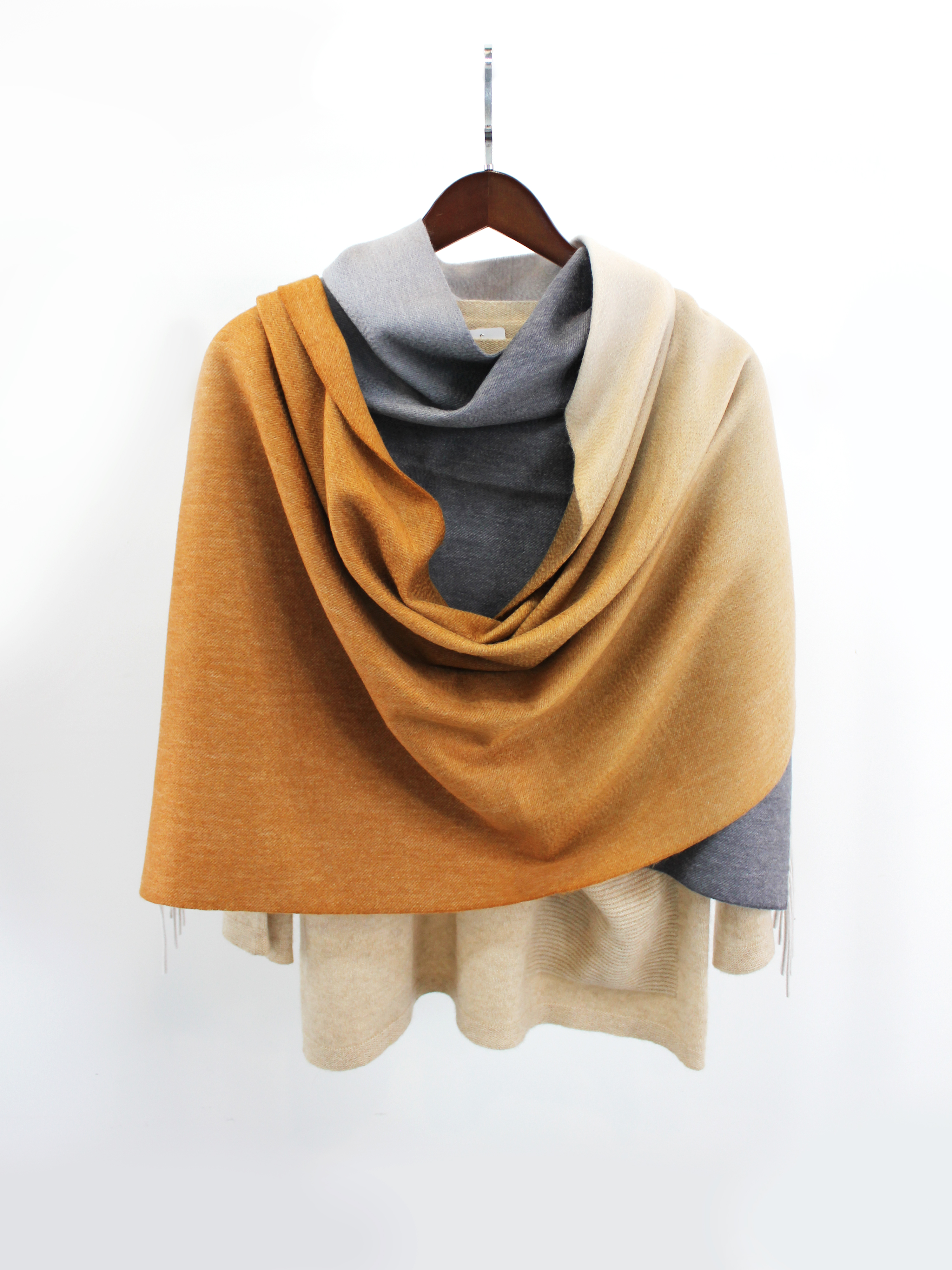 60CM Width Gradient Color Cashmere Shawl
