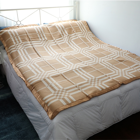 Queen Size Jacquard Cashmere Blanket 