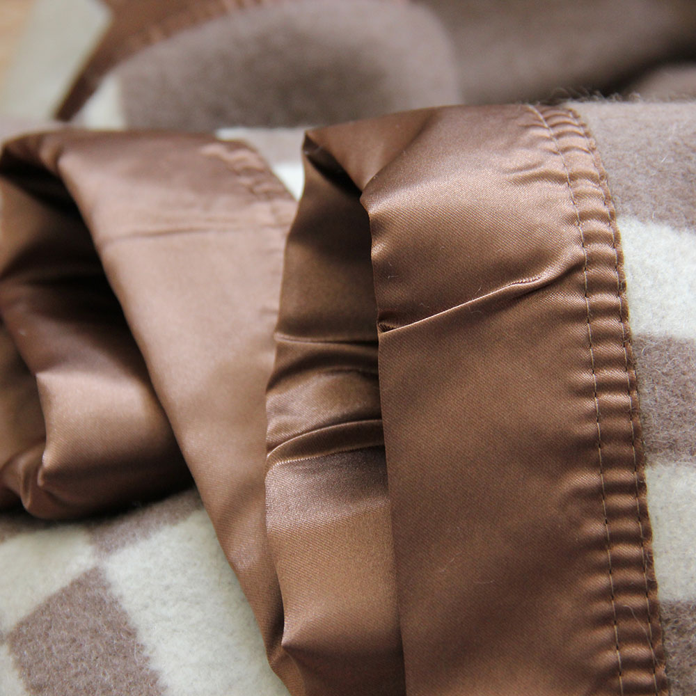 Twin Size Jacquard Cashmere Blanket 