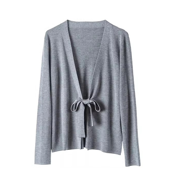 Women 100% Wool V-neck Cardigan 