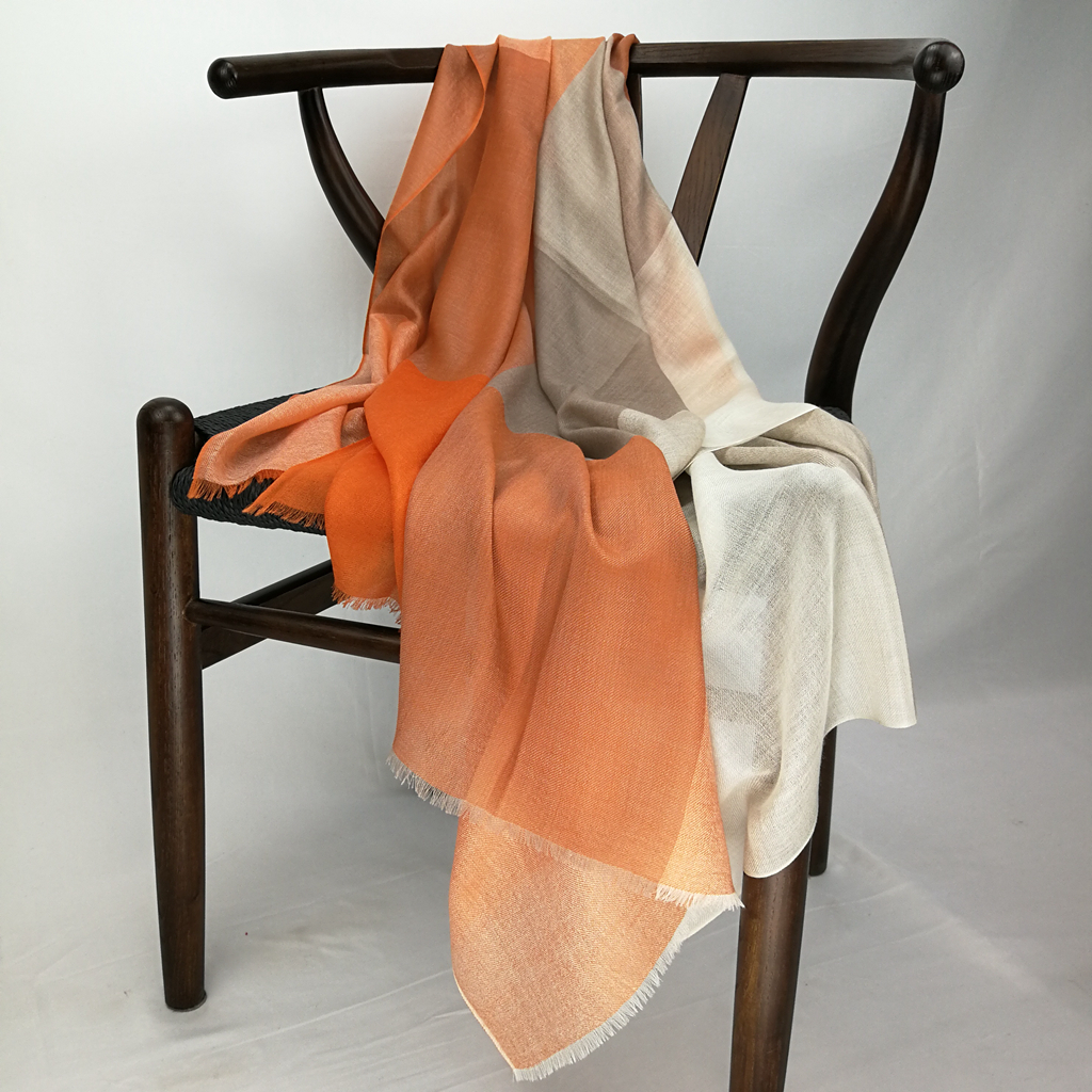 Cashmere Checked Light Weight Scarf